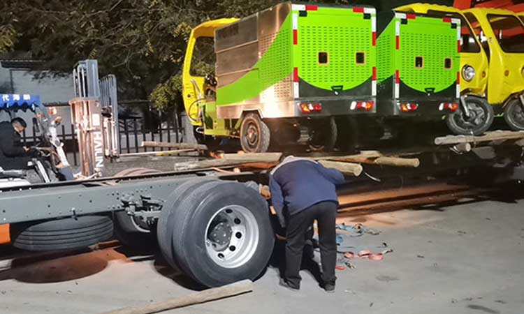 小區高壓沖洗車