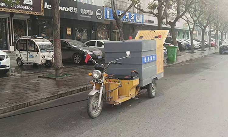 環(huán)衛(wèi)電動(dòng)高壓清洗車(chē)
