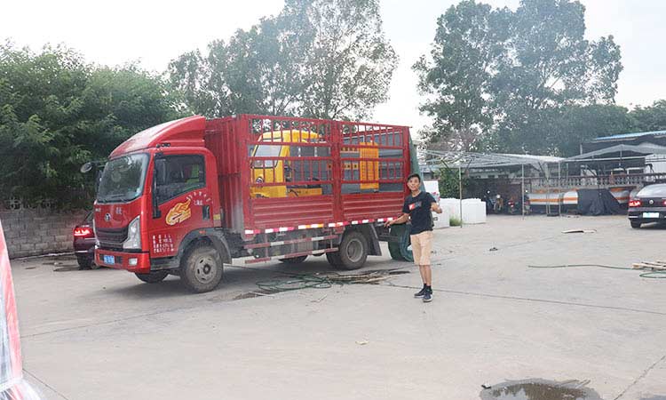 道路高壓清洗車環(huán)衛(wèi)保潔公司的好幫手，客戶的信賴是我們前進(jìn)的動力