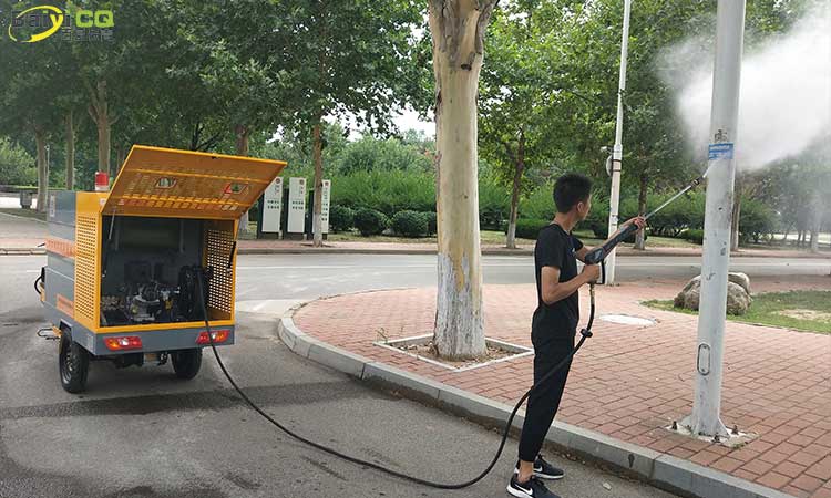 三輪高壓路面清洗車