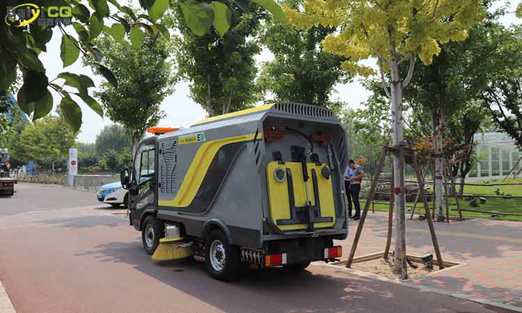 純電動(dòng)洗掃車(chē)