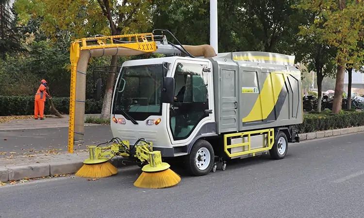 電動樹葉收集車