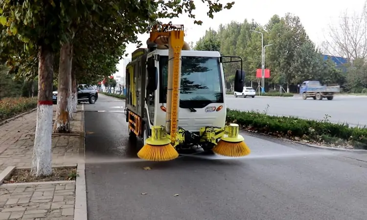 大型電動樹葉收集車