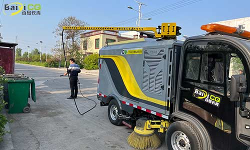 小型電動洗掃車歷經數次迭代新車功能詳解