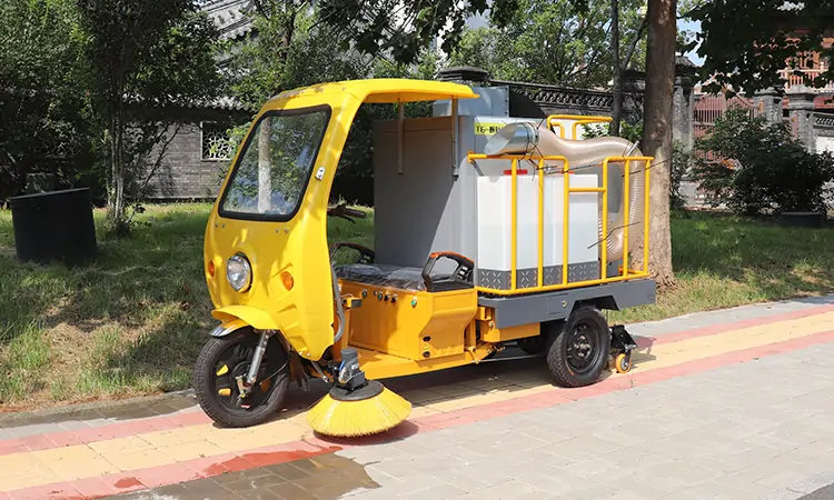 三輪樹葉收集車