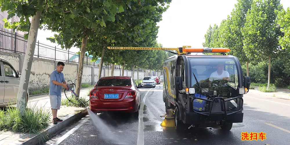 道路洗掃車_電動洗掃車_環衛洗掃車_小型洗掃車
