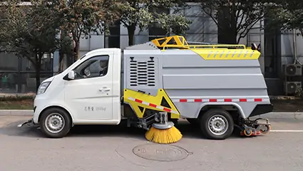 新能源洗掃車BY-S2700操作環境