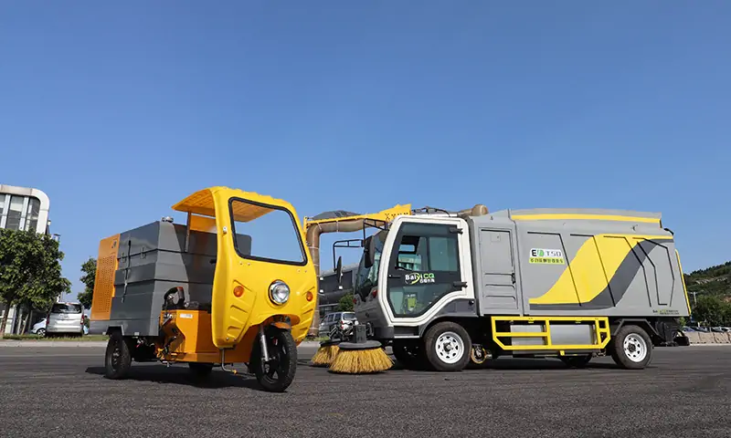 樹葉收集車與高壓清洗車聯(lián)合作業(yè)會產(chǎn)生怎樣的火花？一起來看一下！