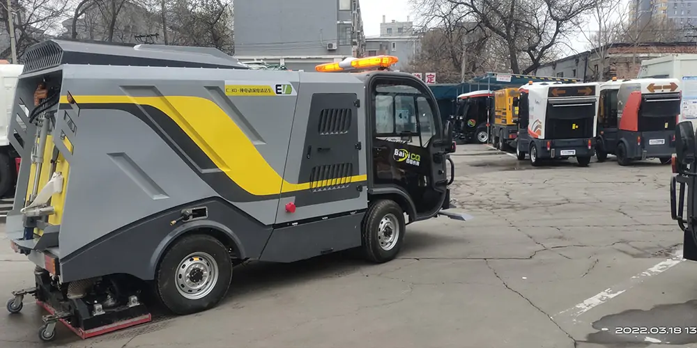 道路污染清除車_道路深度清潔車_純電動(dòng)深度清潔車_深度清潔車