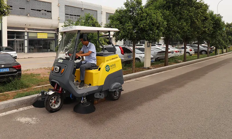 創新環衛，綠色未來：純電動清掃車的革命