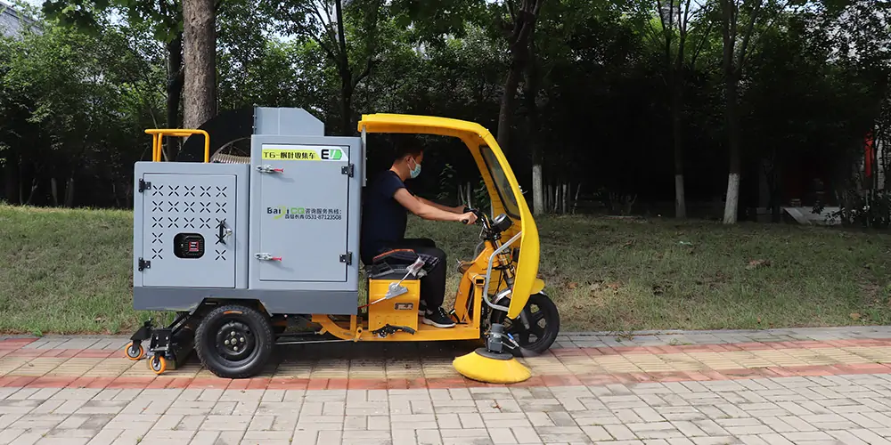 純電動樹葉收集車_多功能樹葉收集車_吸樹葉的機(jī)器_掃樹葉神器