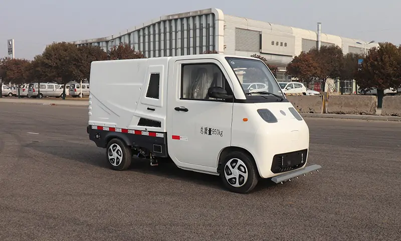 新能源多功能高壓清洗車：城市環衛利器的新選擇