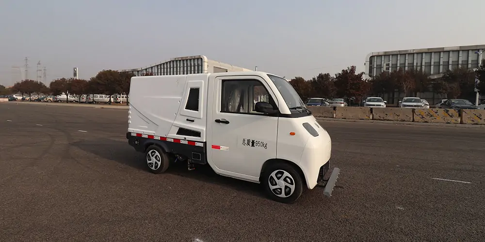 市政高壓沖洗車,電動四輪高壓沖洗車,高壓沖洗車清洗車,路面污漬高壓沖洗車,環衛高壓小型沖洗車