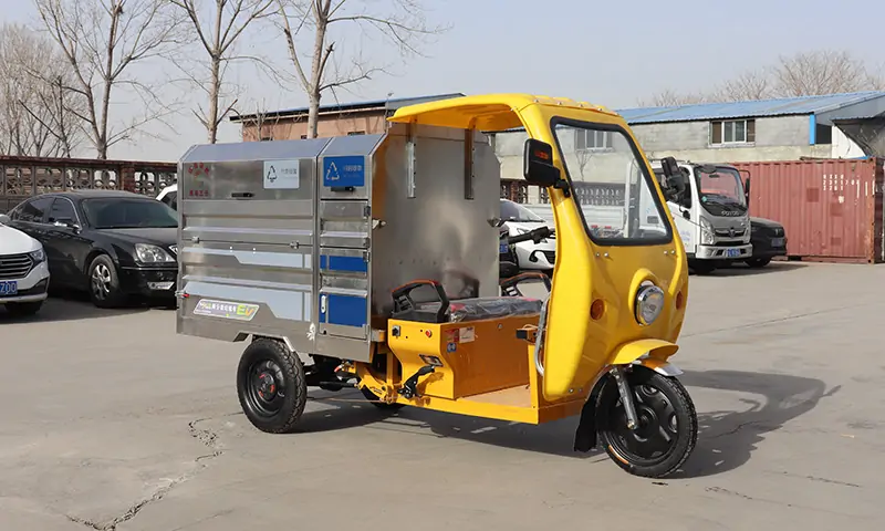創(chuàng)新型垃圾清運(yùn)車(chē)：環(huán)保雙分類(lèi)助力城市生活垃圾處理