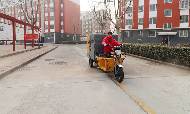 三輪多功能高壓清洗車，作業持久、功能多樣、效率高效！