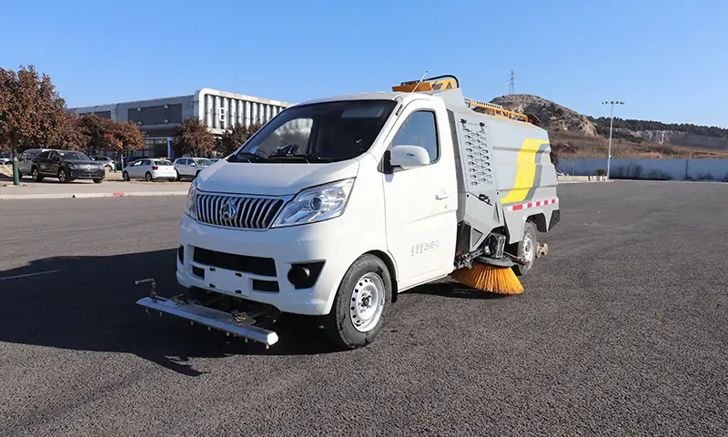綠色環(huán)保，城市清潔新力量：全新純電動(dòng)洗掃車