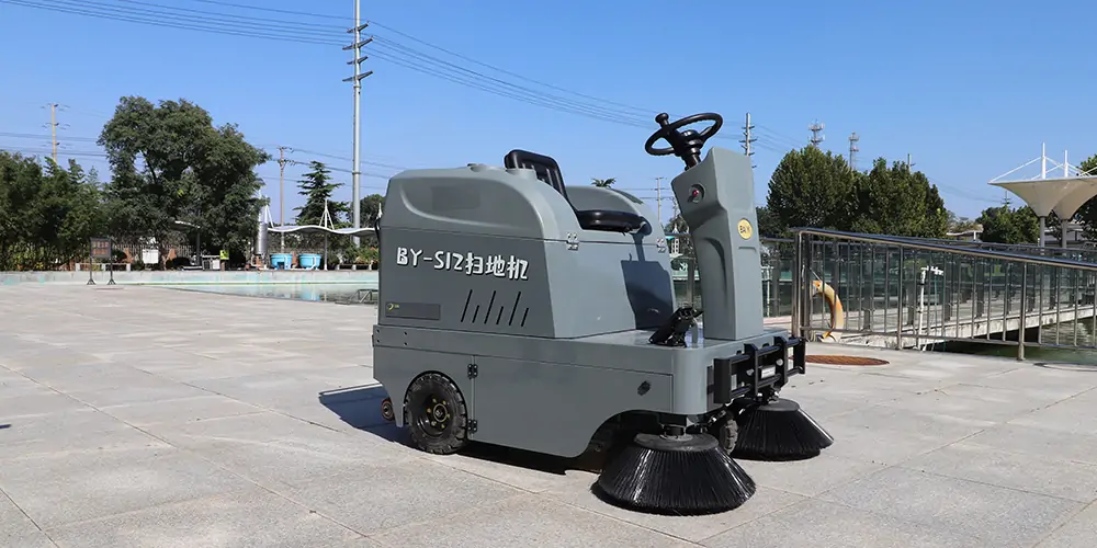 純電動清掃車，清掃車，小型清掃車，電動掃地車