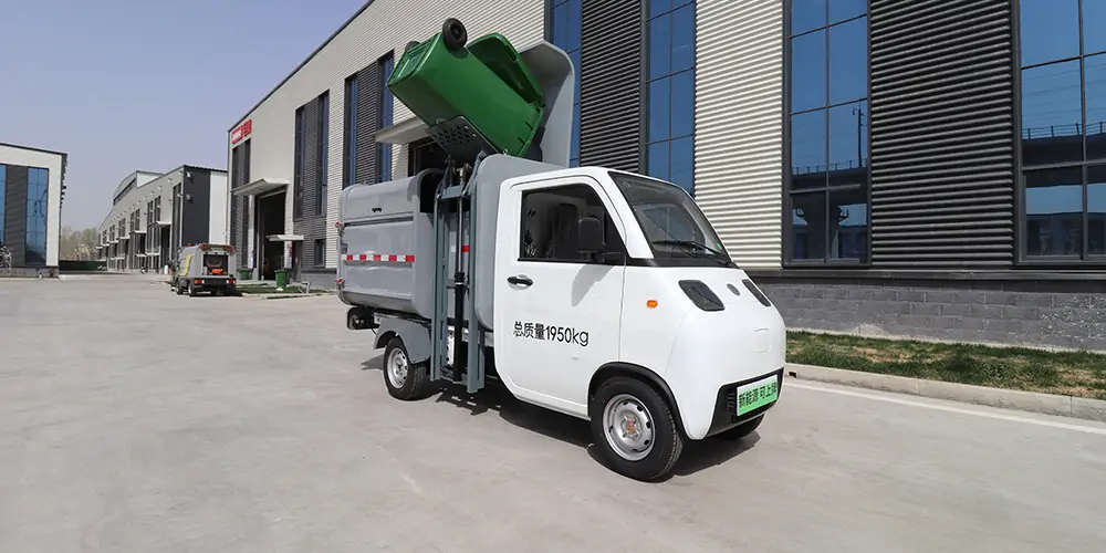 新能源垃圾車，側裝垃圾車，小型垃圾清運車，純電動垃圾車