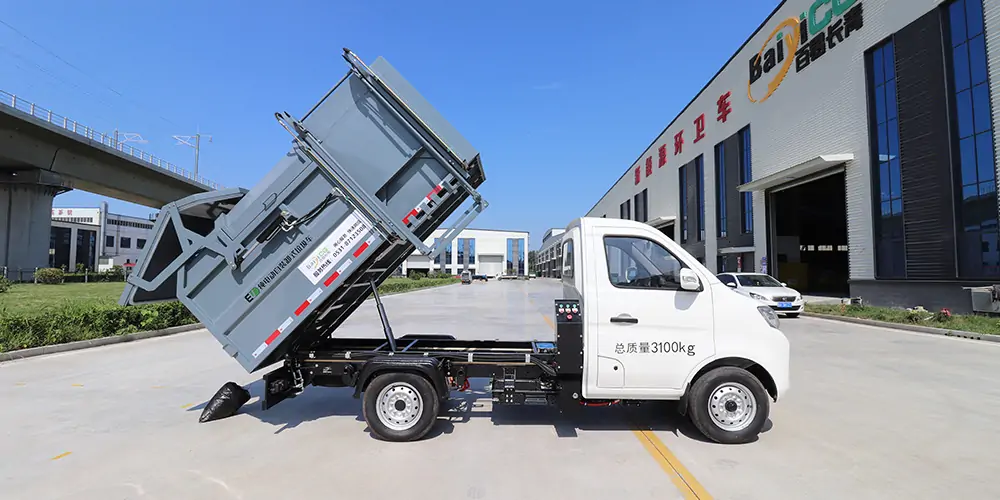 新能源側裝式垃圾車，新能源垃圾車，小型垃圾車，純電動垃圾車