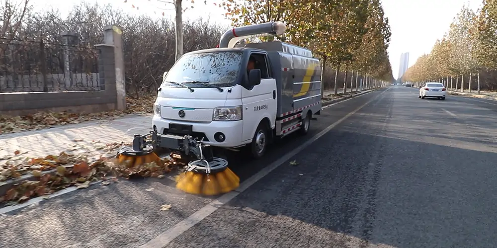 純電動樹葉收集車,樹葉收集車,落葉收集車,吸葉機 純電動樹葉收集車,樹葉收集車,落葉收集車,吸葉機